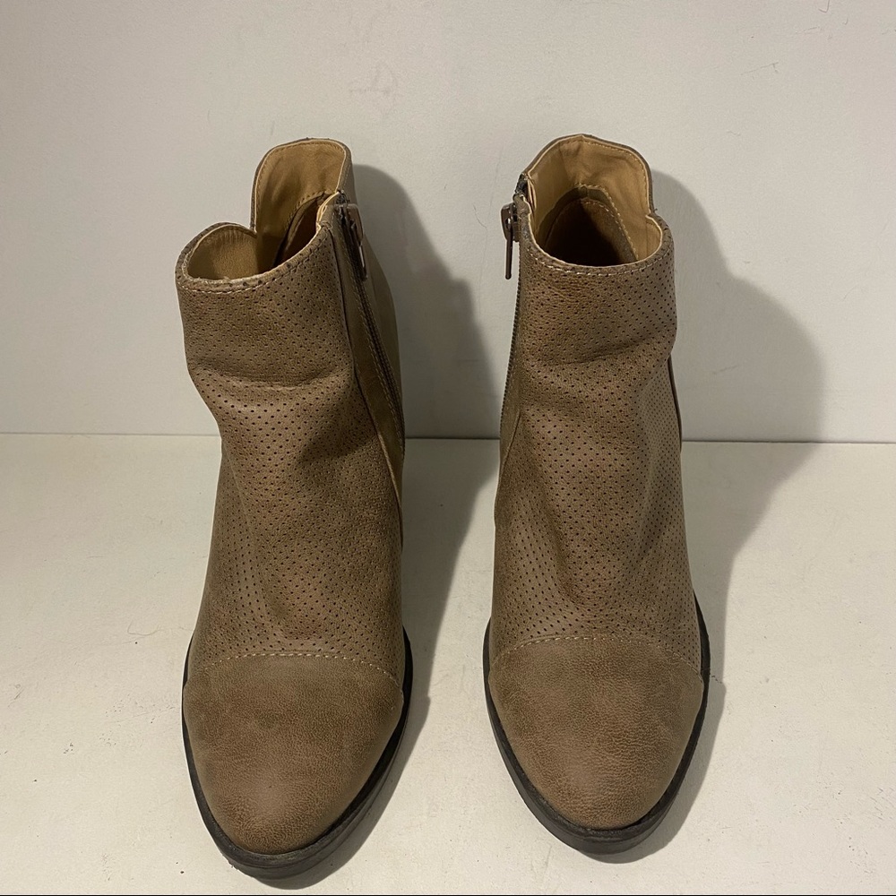 Esprit Kali Heeled Ankle Boot Women's 7.5 M Tan Round Toe Faux Leather